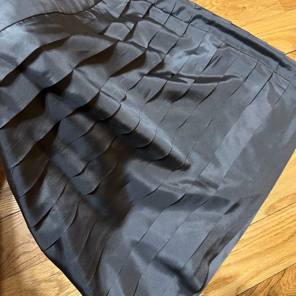 LOFT charcoal/purple ruffle skirt